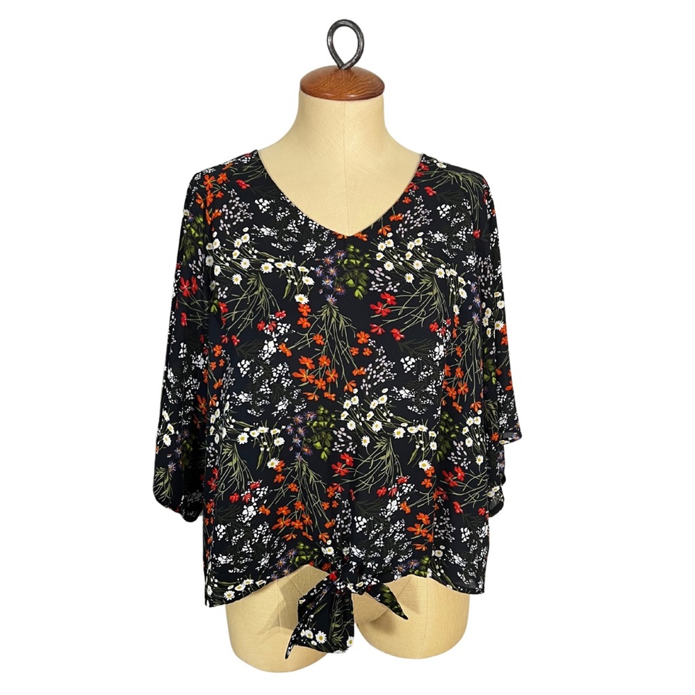 Como Vintage Floral Tie Front Blouse